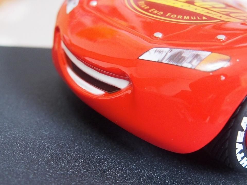 1:24 LIGHTNING MCQUEEN 1:24 LIGHTNING MCQUEEN