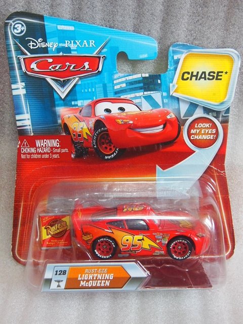 RUST-EZE LIGHTNING McQUEEN WITH RUST-EZE OIL CAN CHASE  LOOK EYES CHANGE