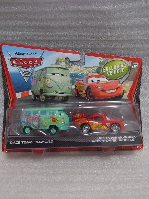 RACE TEAM FILLMORE AND LIGHTNING MCQUEEN WITH TRAVEL WHEELS 2011 PC