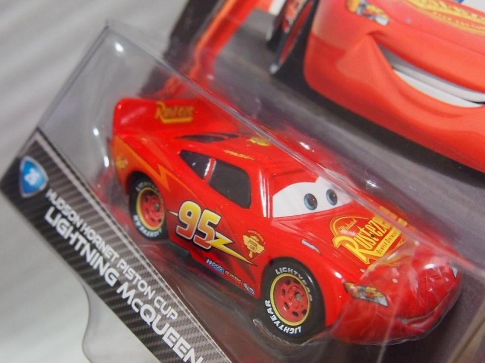 黄色いリムラインがかっこいい！ハドソンホーネットピストンカップ