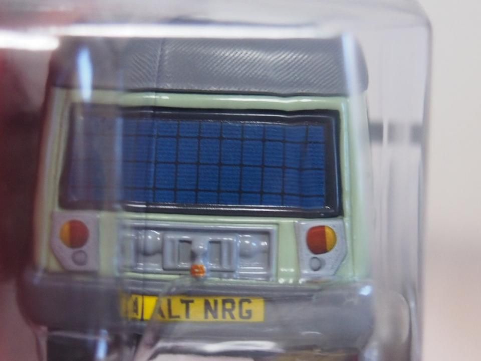 マイルズアクセルロッドがひさしぶりにマイクがついて新登場！