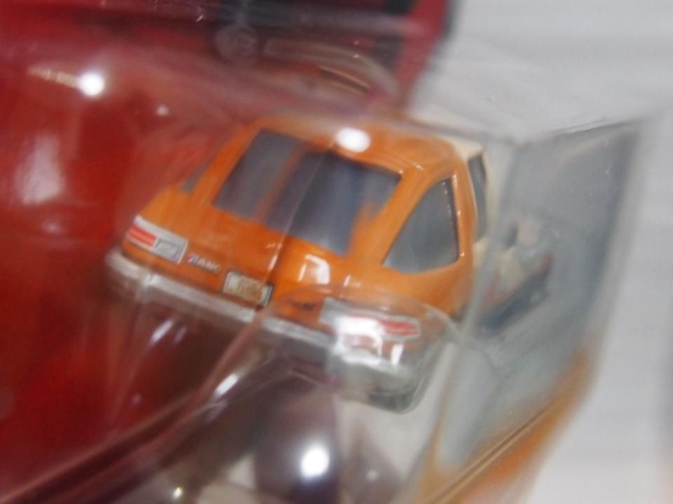 TUBBS PACER WITH PAINT SPRAY 2017