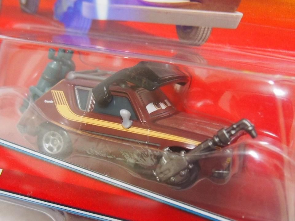 JEROME RAMPED ペッパー　 トーチ　火炎放射器 カーズ ミニカー JEROME RAMPED ペッパー トーチ 火炎放射器 カーズ ミニカー