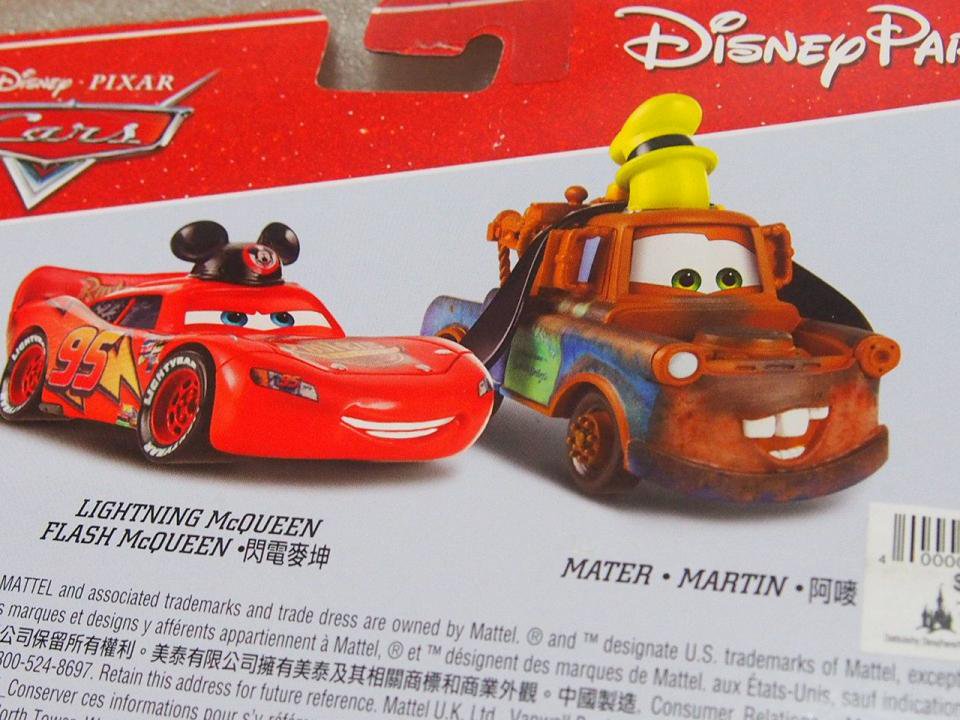 アメリカディズニーテーマパーク限定 MICKEY McQUEEN u0026 GOOFY MATER 2PACK