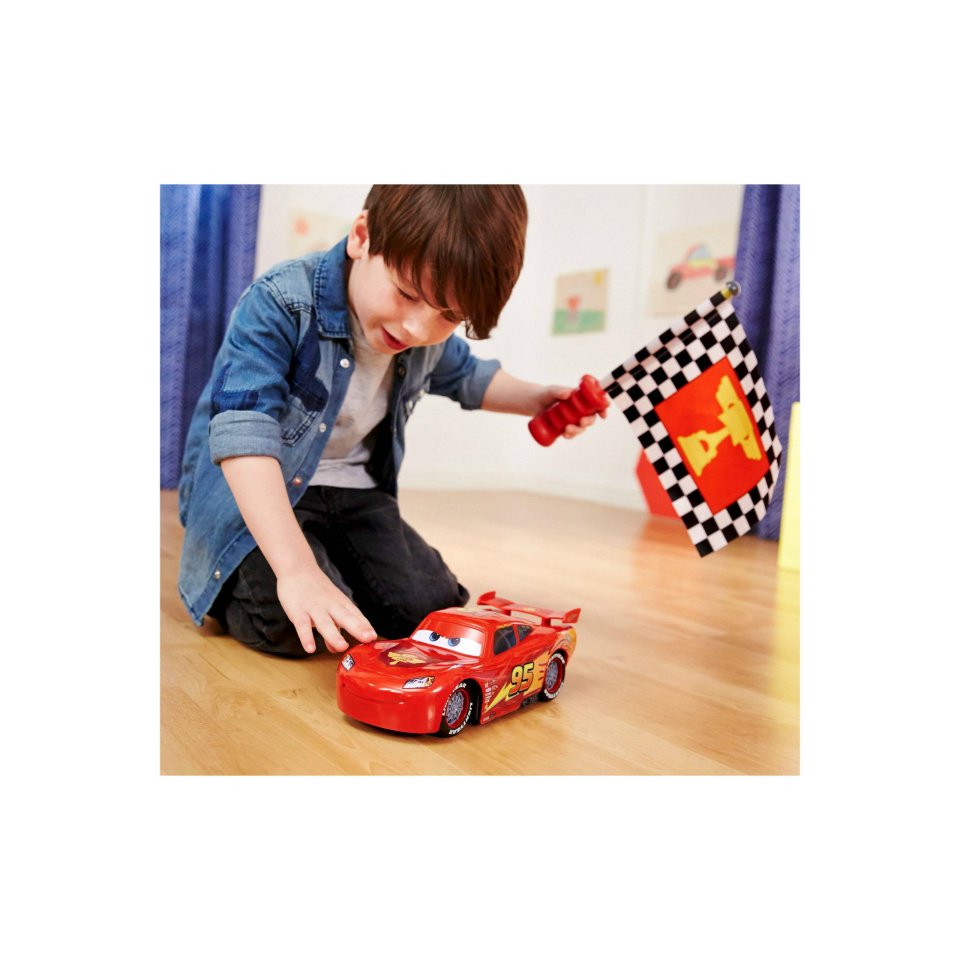 FLAG FINISH LIGHTNING MCQUEEN 旗振りラジコン【簡易包装版】