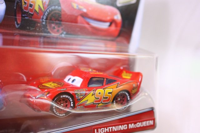 SALLY WITH CONE AND LIGHTNING MCQUEEN 2PACK 2017