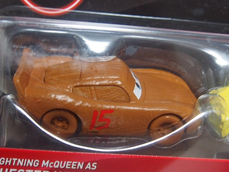 LIGHTNING MCQUEEN AS CHESTER WHIPPLEFILTER AND GUID WITH CLOTH 2pack版 CARS3