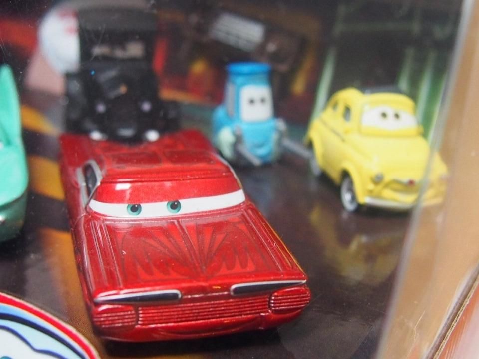 RETURN TO RADIATOR SPRINGS 10-PACK