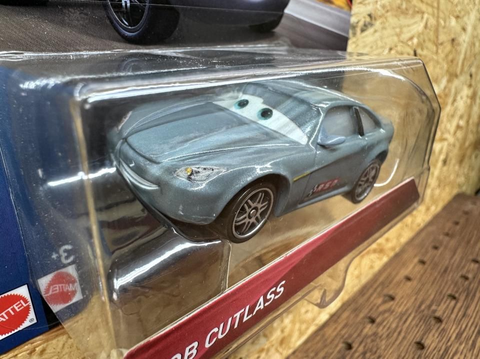 BOB CUTLASS (CARS3) 2019