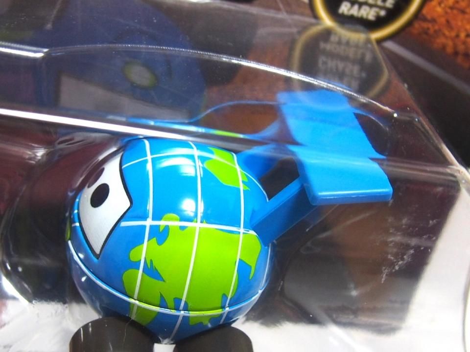 DISNEY CARS WGP GLOBIE - SUPER CHASE CAR !! 世界限定4000個の