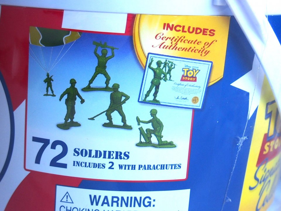 Toy Story Bucket o Soldiers 72pcs グリーンアーミーメン バケツ