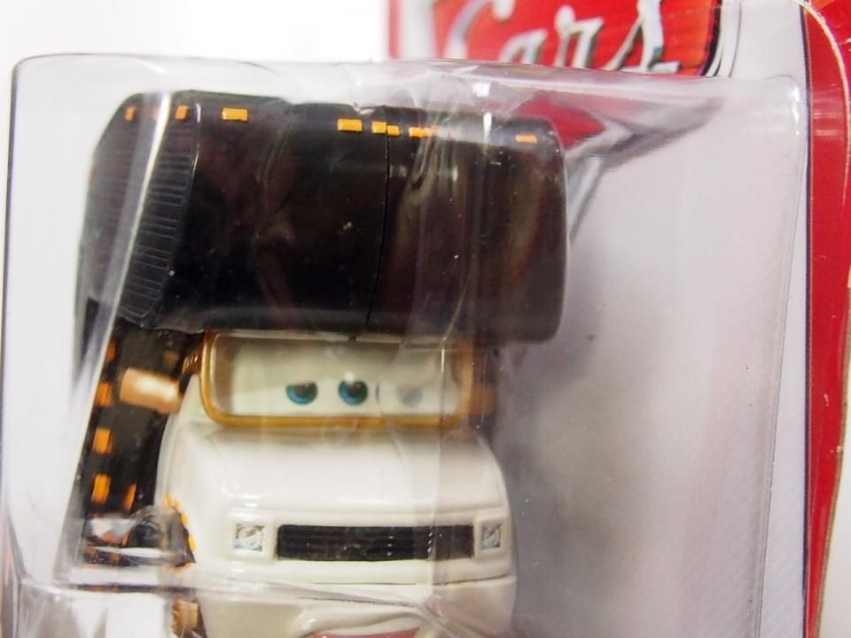 カーズ マテル ELVIS RV ミニカー ピクサー 訳あり - メルカリ