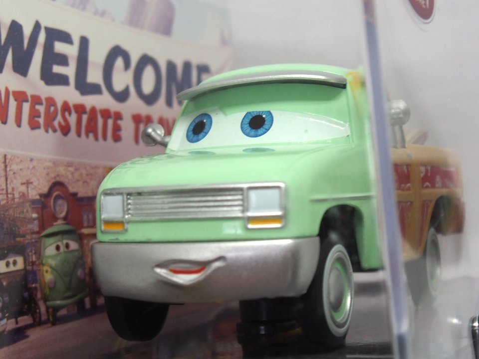 DISNEY STORE 1:48 JOHN LASSETIRE with SURFBOARD CHASE