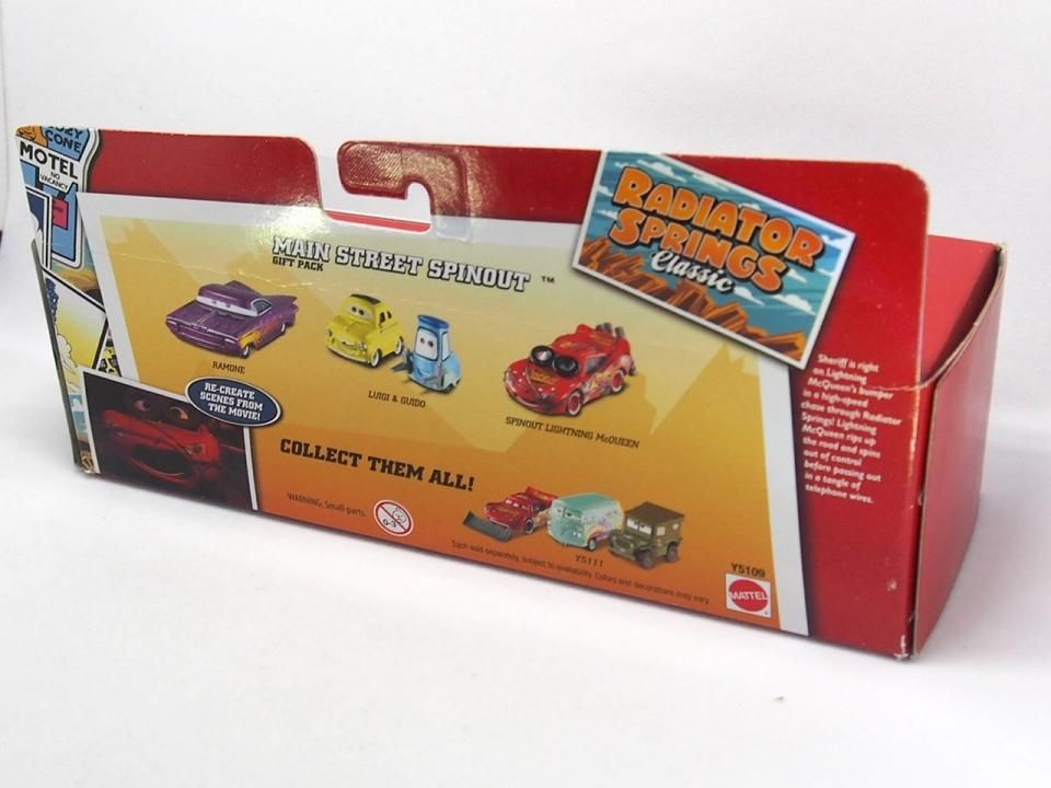 カーズ、マテル、ミニカー、スピンアウト　ライトニング・マックイーン カーズ、マテル、ミニカー、スピンアウト ライトニング