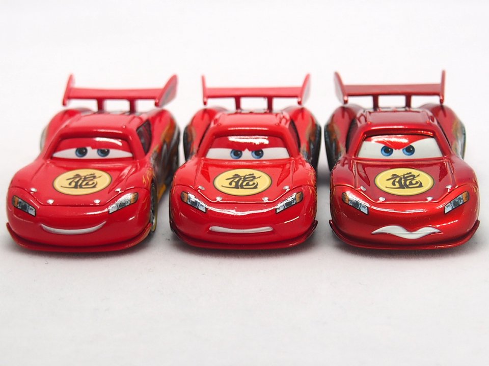DRAGON LIGHTNING McQUEEN with METALLIC FINISH (OIL STAINS) 2010