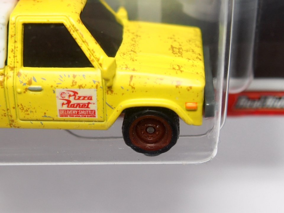 Hot Wheels Premium PIZZA PLANET TRUCK