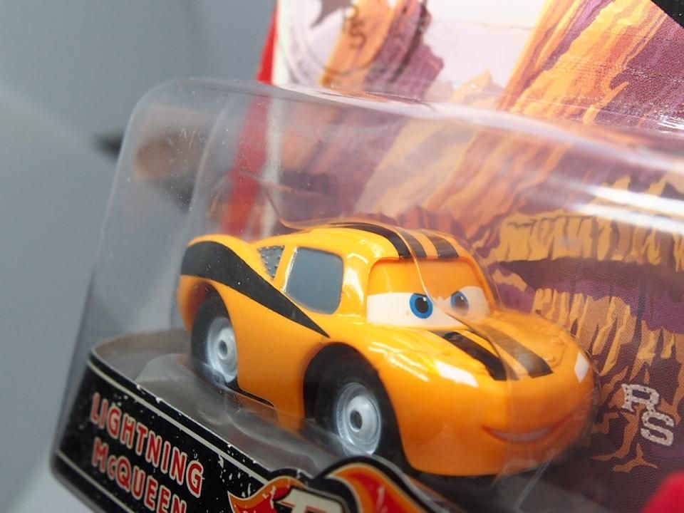 リチャードスキャリー リンゴ ミニカー アメリカおもちゃ