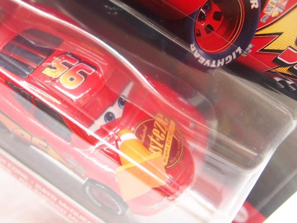 カーズ　マテル マックィーン　コーン使用 カーズ マテル マックイーン WITH CONE アイチェンジ ミニカー