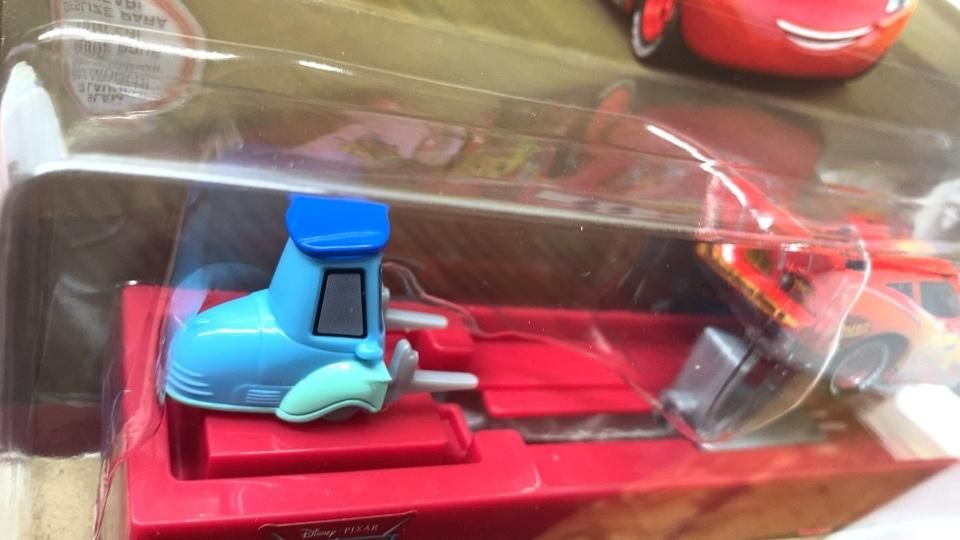 LIGHTNING MCQUEEN with LAUNCHER 2021