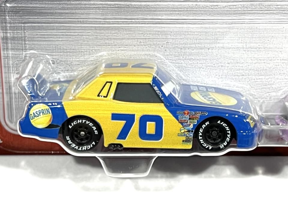 FLOYD MULVIHILL #70 & CRUSTY ROTOR #76 2022