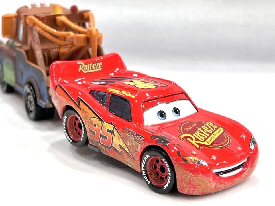 ギ*モ様 RACING RED MATER レーシングレッド　メーター カーズ ギ*モ様 RACING RED MATER レーシングレッド メーター カーズ
