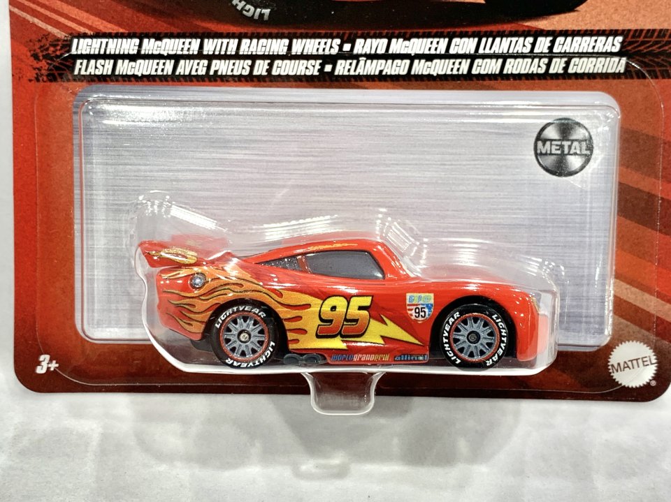 LIGHTNING MCQUEEN WITH RACING WHEELS (CARS2) 2022