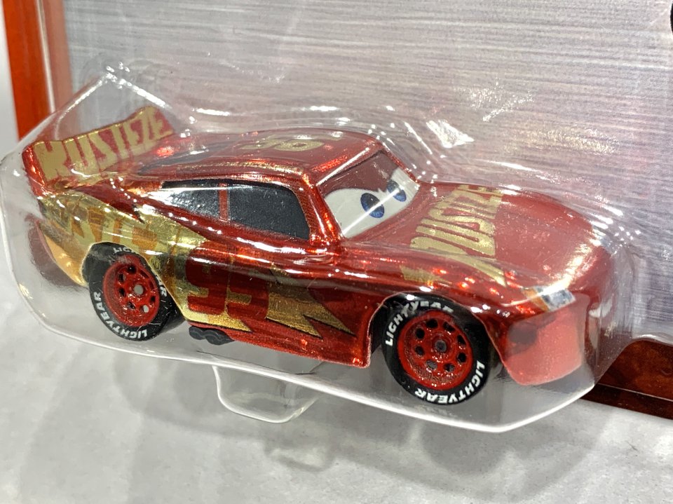 RUST-EZE RACING CENTER LIGHTNING MCQUEEN 2022