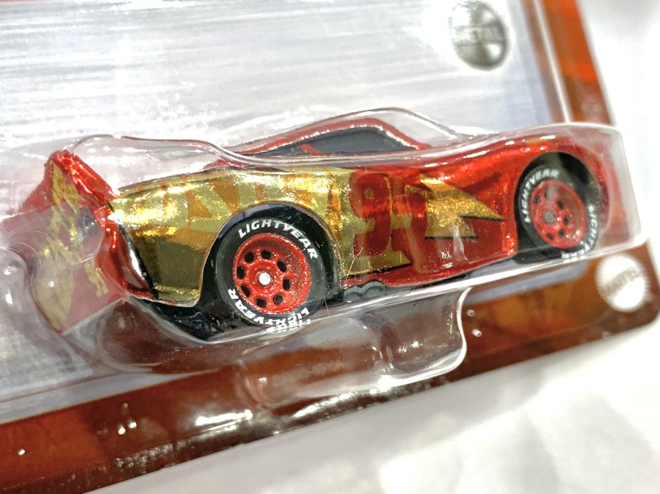 RUST-EZE RACING CENTER LIGHTNING MCQUEEN 2022