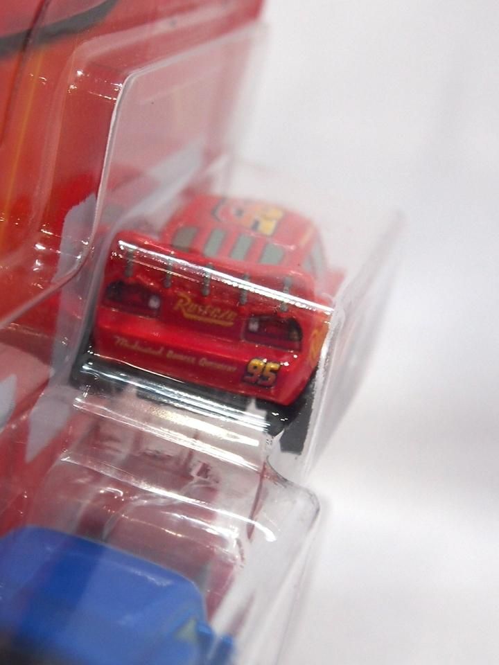 ミニミニカーズ ライトニング・マックィーン トレーラーセット