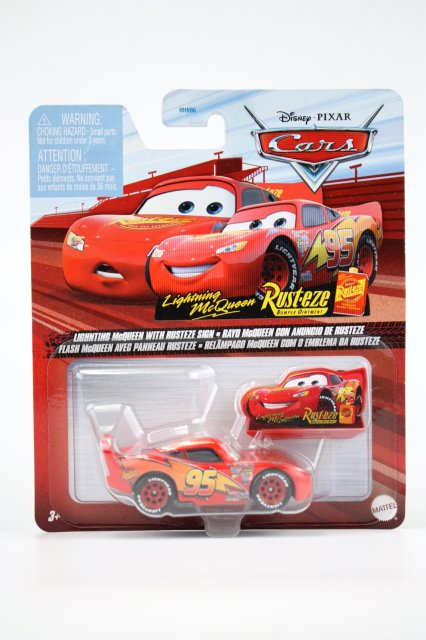 LIGHTNING McQUEEN with SIGN 2022