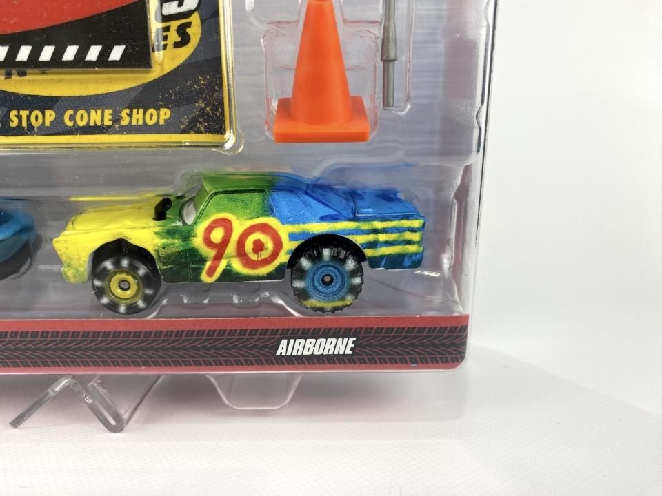 SUPERFLY AIRBORNE スーパーフライ　72 カーズ ミニカー DISNEY PIXAR CARS SUPERFLY. AIRBORNE, BILL, FAREGAME