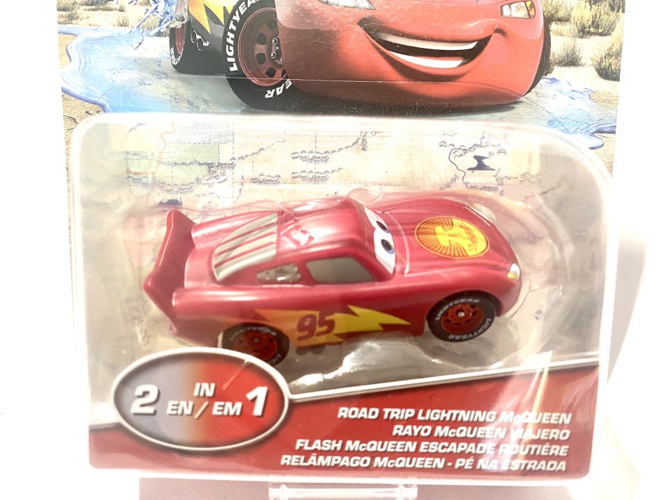 COLOR CHANGER CARS ON THE ROAD / ROAD TRIP LIGHTNING McQUEEN  2022
