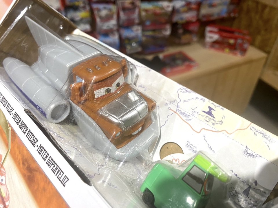 CARS ON THE ROAD SALT FLATS SUPER SPEED PLAYSET（SUPER SPEED MATER