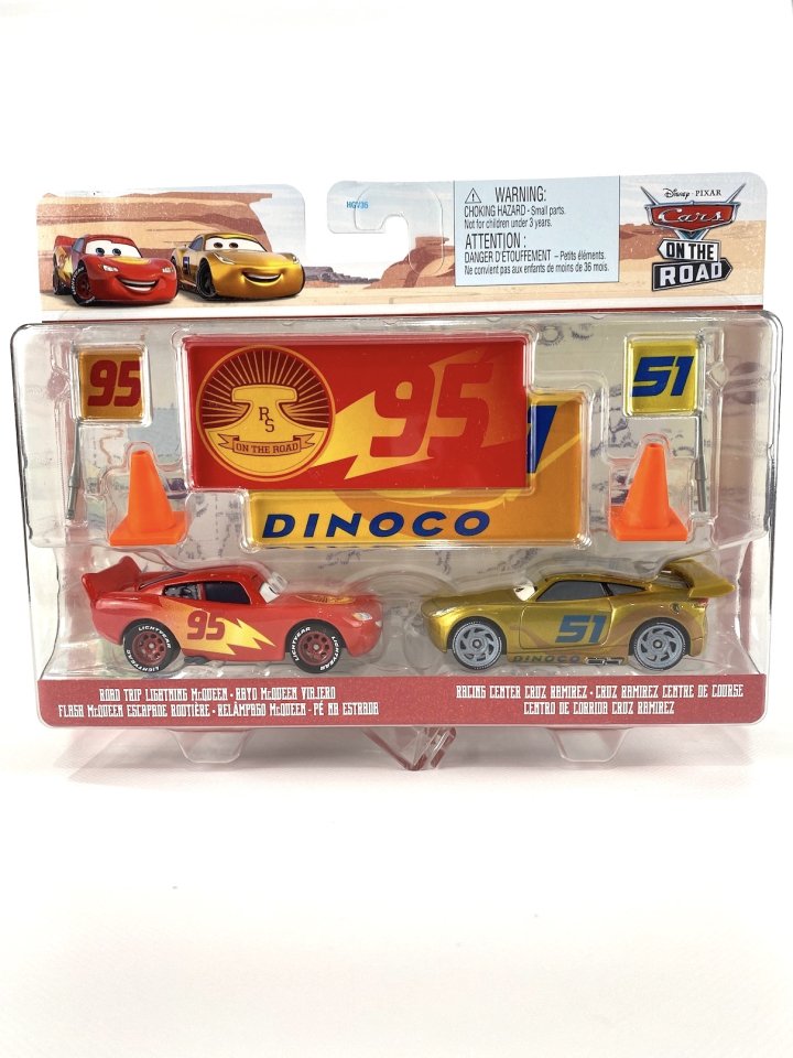 ROAD TRIP LIGHTNING McQUEEN u0026 RACING CENTER CRUZ RAMIrEZ (GOLDEN) 2-pack  with Accessories 2022