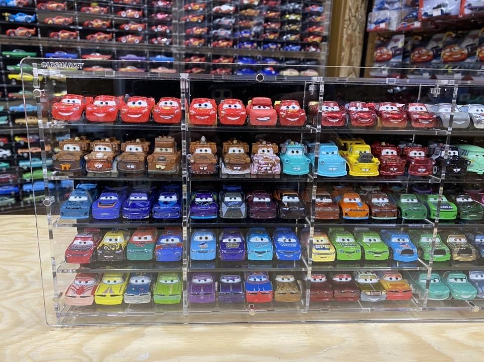 ミニミニカーズ 33台セット 収納ケース付き