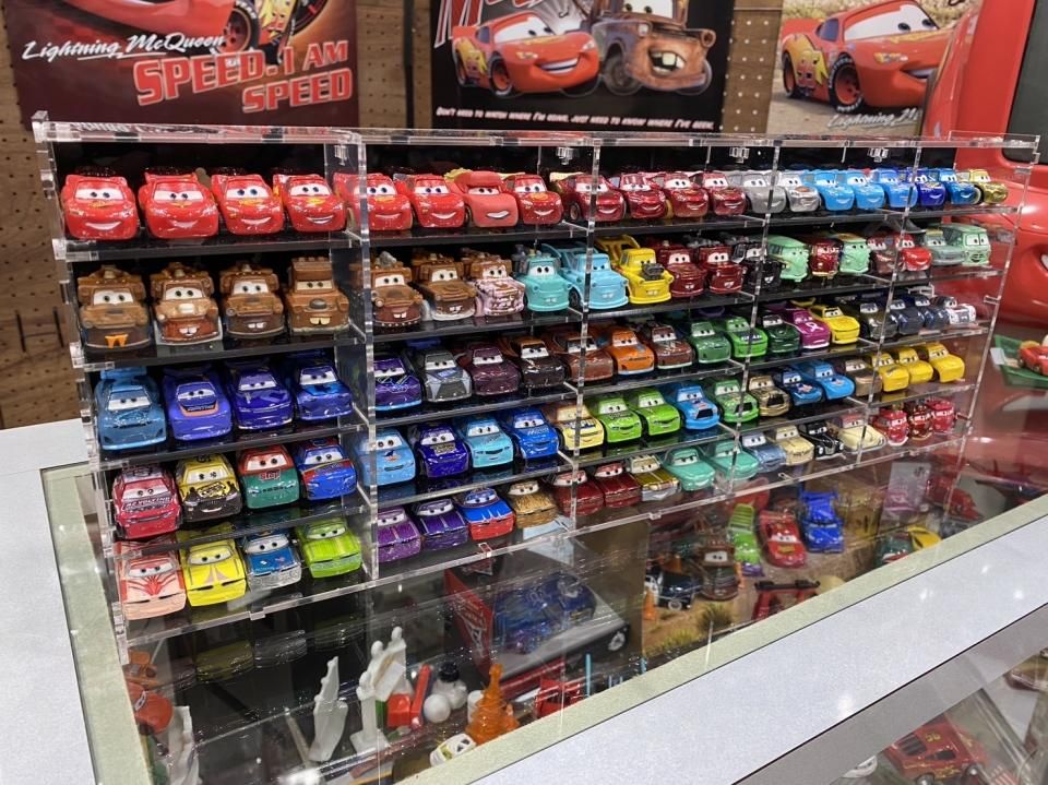 ミニミニカーズ 50台収納可能 (マテルカーズ25台)フルアクリルケース