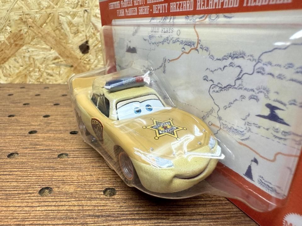 太*郎様 教習車にさせられたマックイーンと保安官 教習車にさせられたマックイーンと保安官 （走行中教習車にゼロ