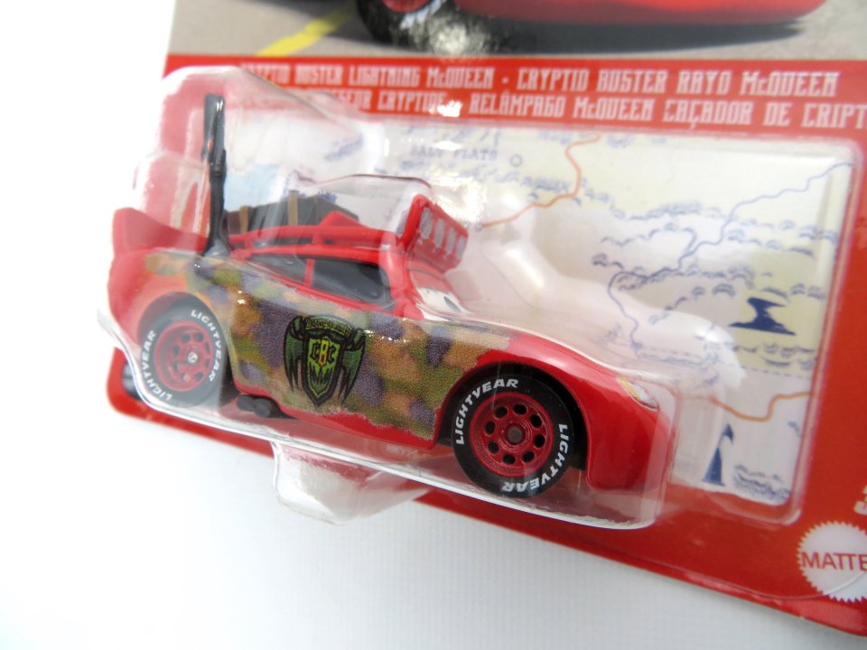 CRYPTID BUSTER LIGHTNING McQUEEN 2023 (CARS ON THE ROAD)