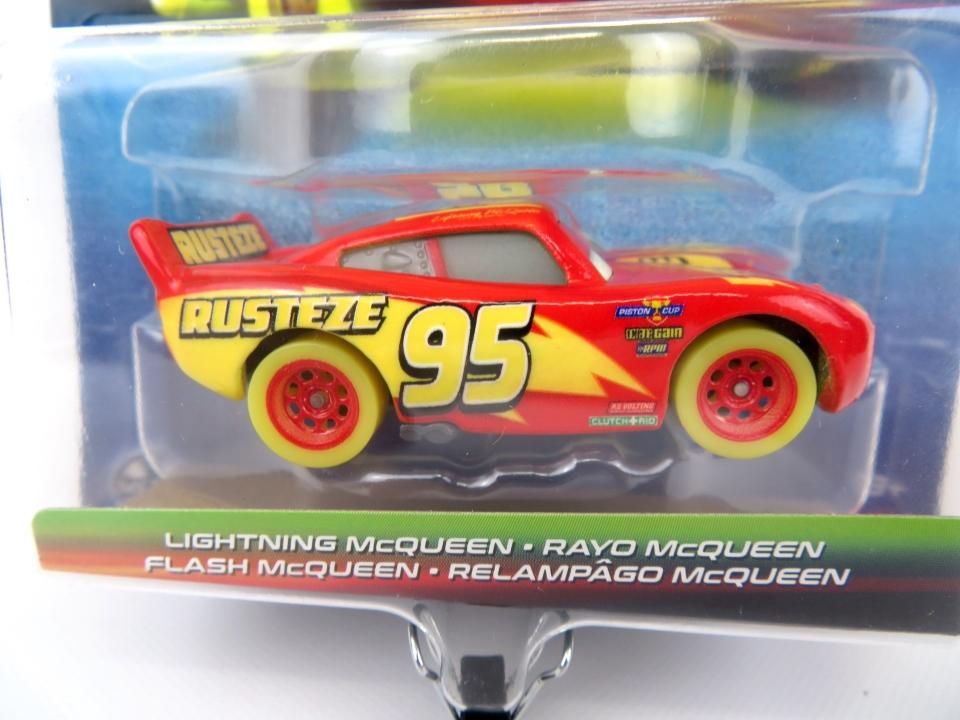 GLOW RACERS LIGHTNING McQUEEN (RUST-EZE LMQ) 2023