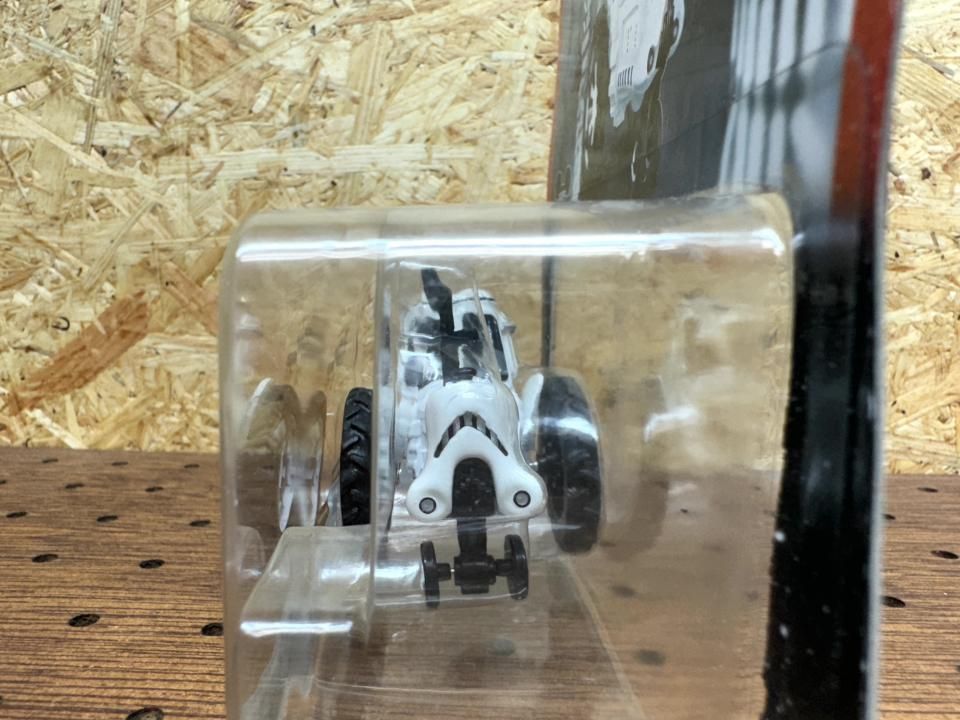 カーズ　スターウォーズ Disney Pixar Cars Star Wars Weekend 2013 Tractor as