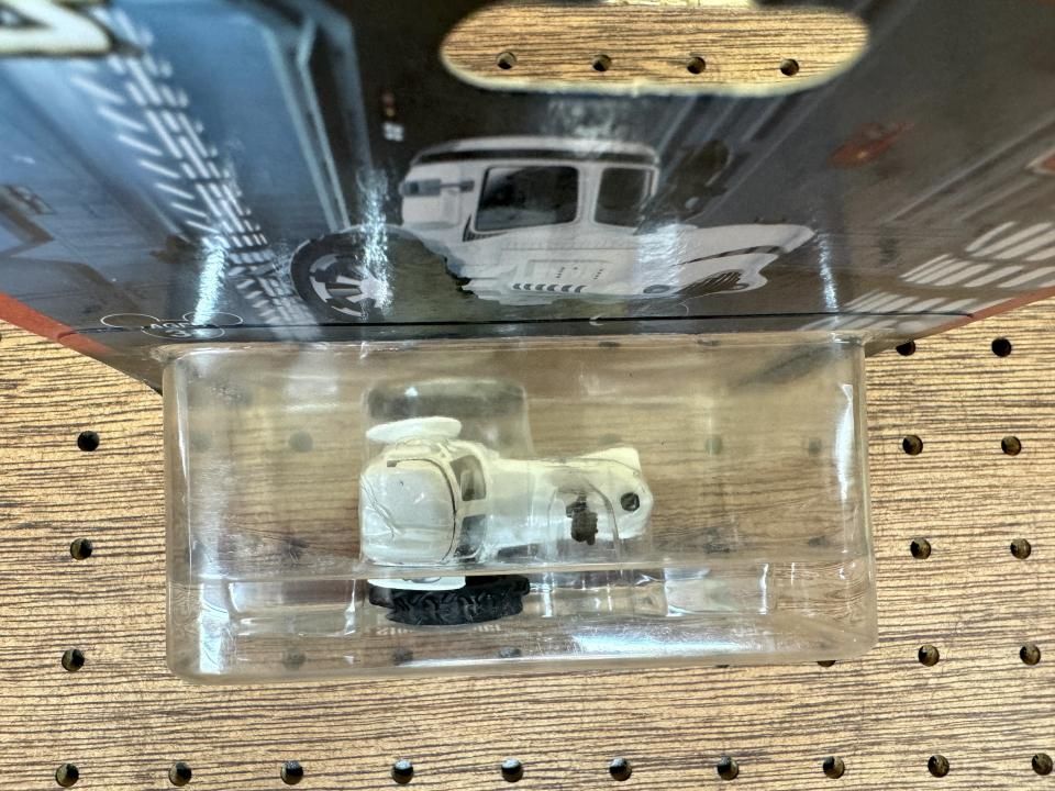 STAR WARS x CARS! TRACTOR as STORMTROOPER 2013年限定品