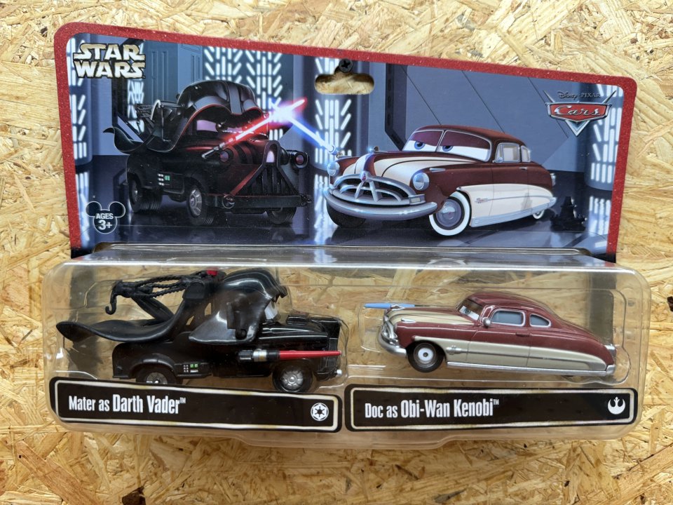 STAR WARS x CARS! MATER as DARTH VADER and Doc as Obi-Wan Kenobi 2013ǯ