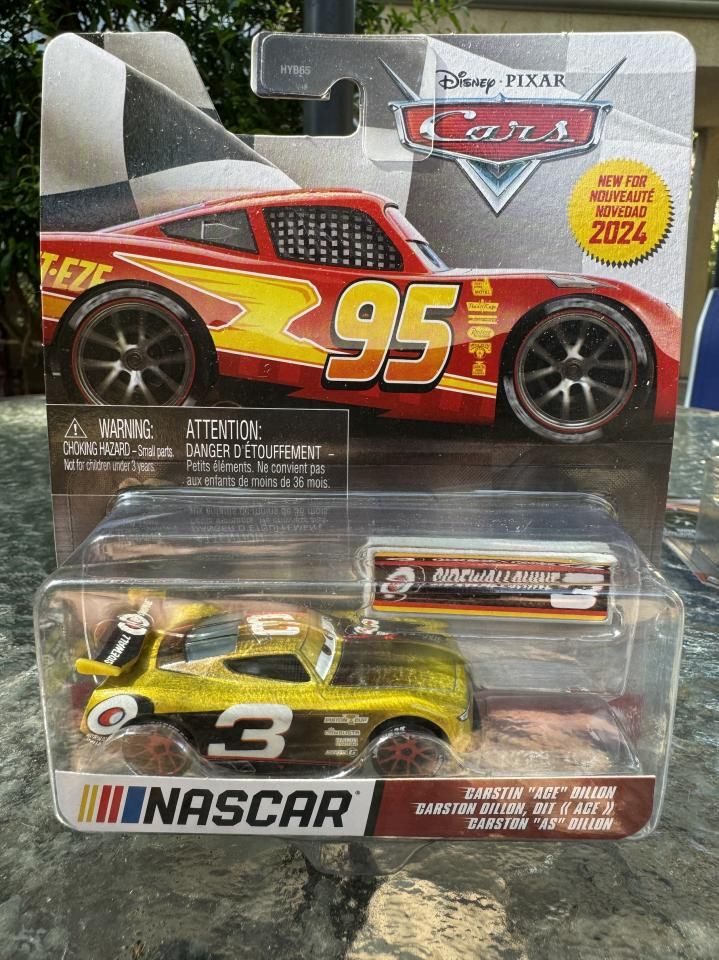 マテル カーズ ナスカーシリーズ ライトニング・マックィーン ホイール違いセット 182044248_o11.jpg?