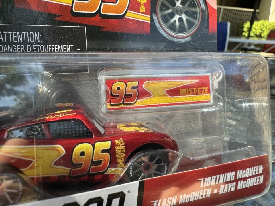 NASCAR SERIES LIGHTNING McQUEEN 2024