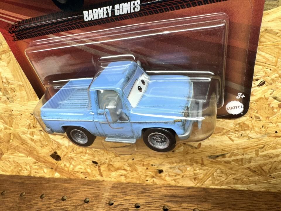 BARNEY CONES 2024 (CARS ON THE ROAD)