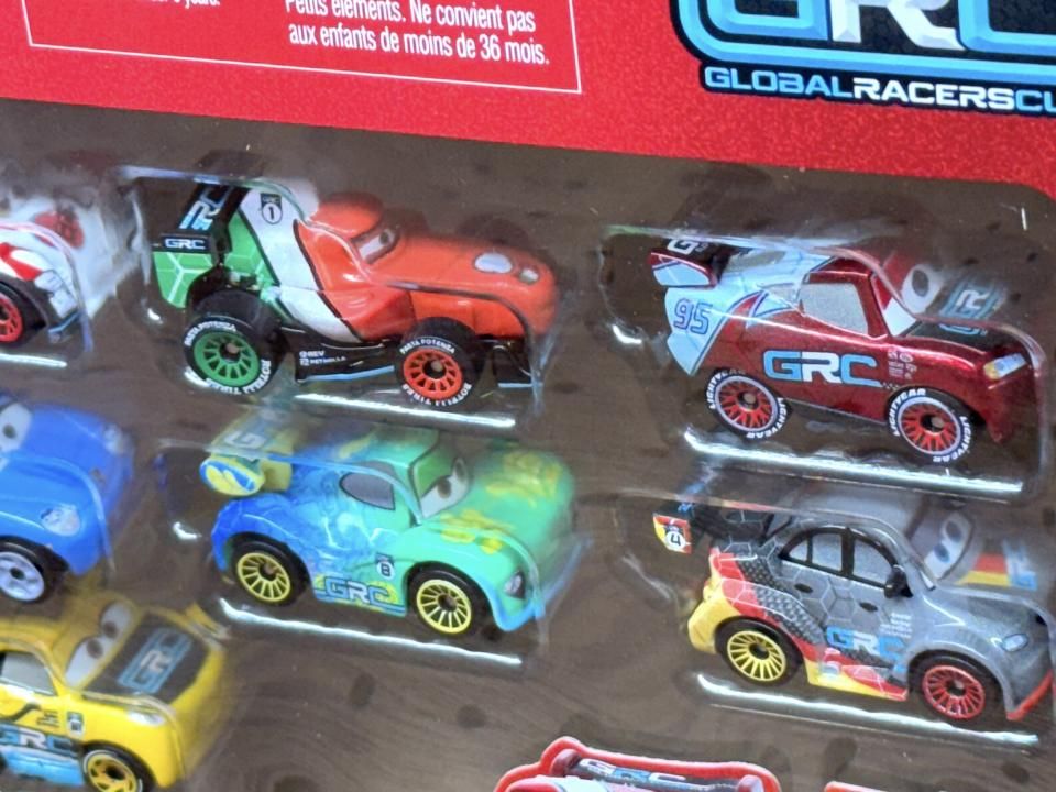 人気のMinis 10-pack GRCレーサーが一度に9種揃うお買い得パック
