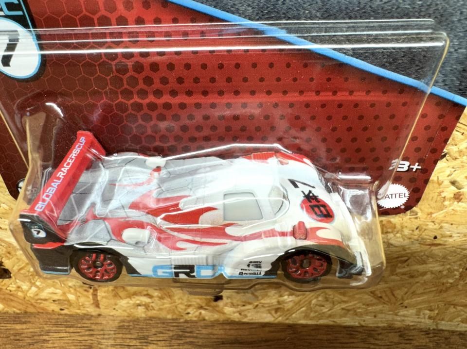 ディズニー ピクサー カーズ マテル シュウ・トドロキ ミニカー