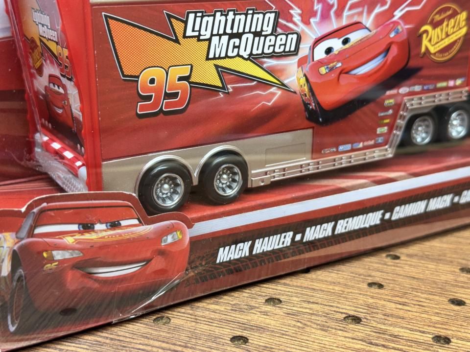 マックハウラー カーズ1 トレーラー  カーズマテル CARS1 MACK HAULER 2024