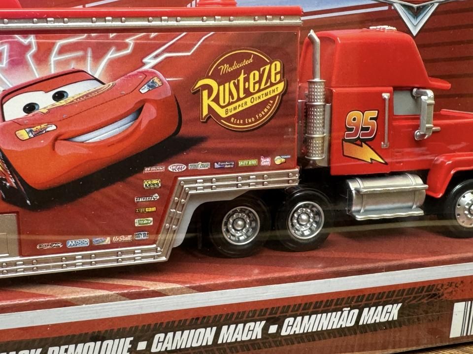 CARS1 MACK HAULER 2024
