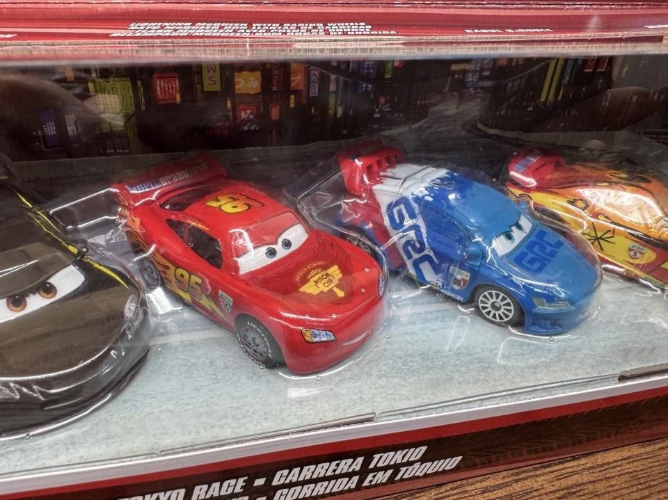 TOKYO RACE 5-PACK 【WGP LMQ・SHU・MIGUEL・LEWIS・RAOUL】2025